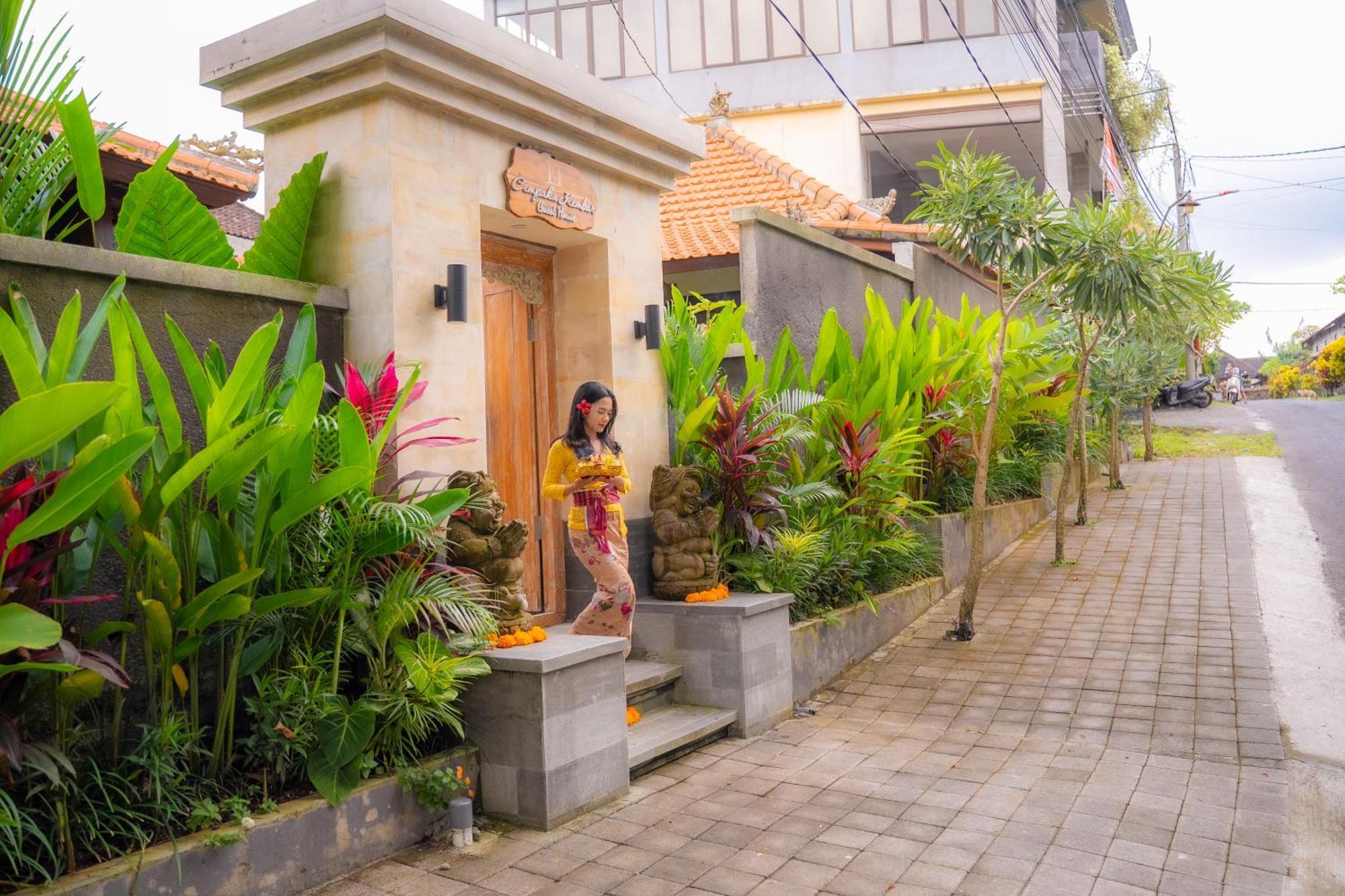 Cempaka Kembar Guest House Ubud Extérieur photo