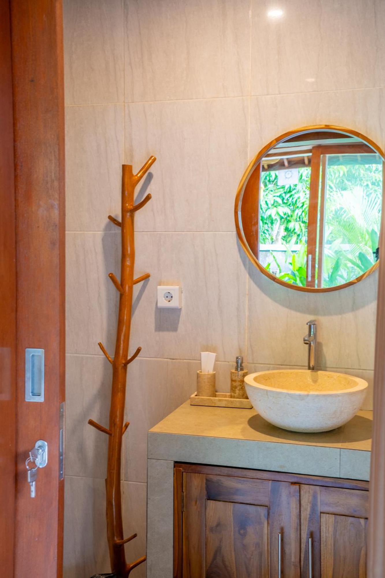 Cempaka Kembar Guest House Ubud Extérieur photo